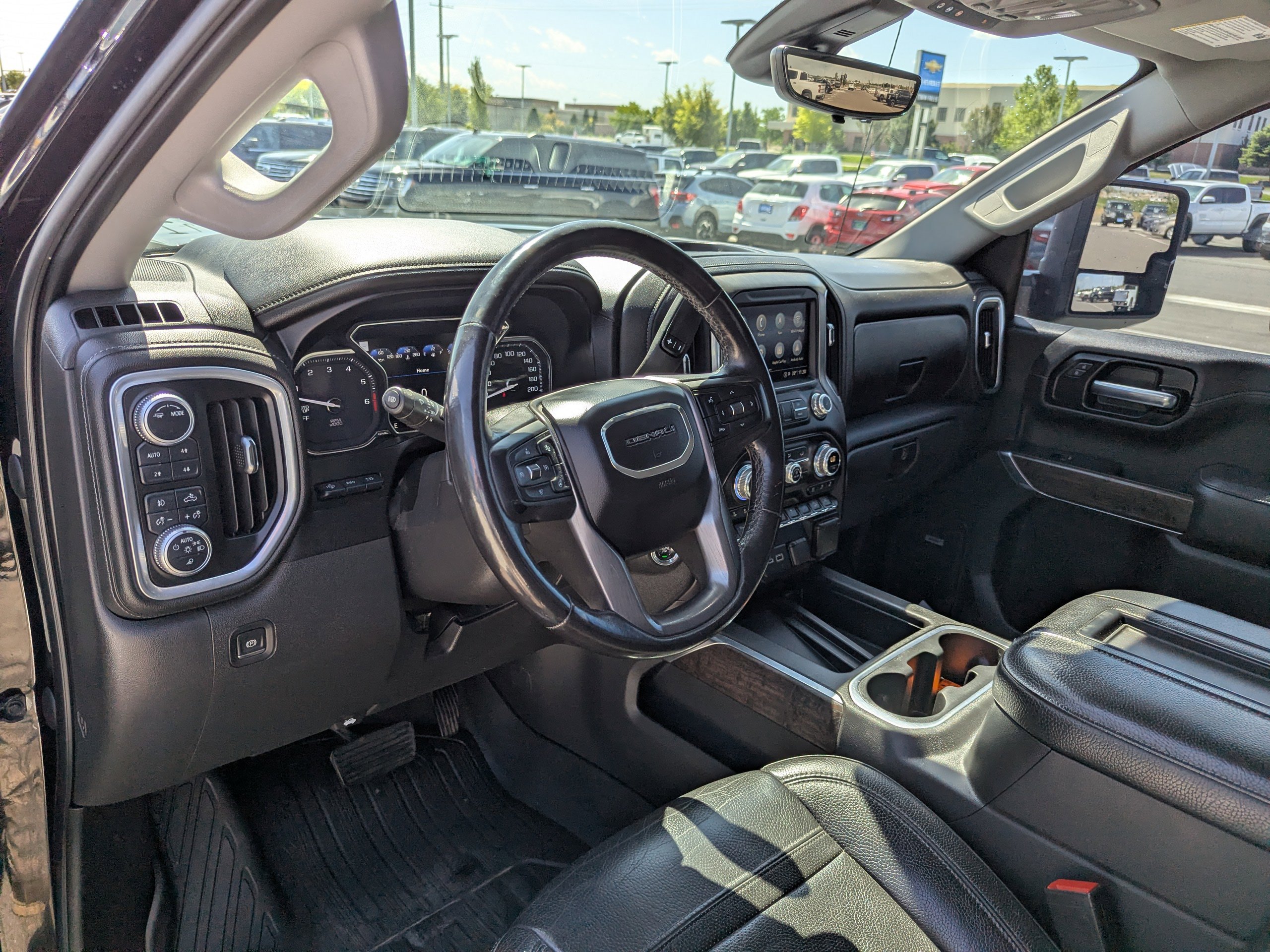 Used 2021 Black GMC Denali image 14