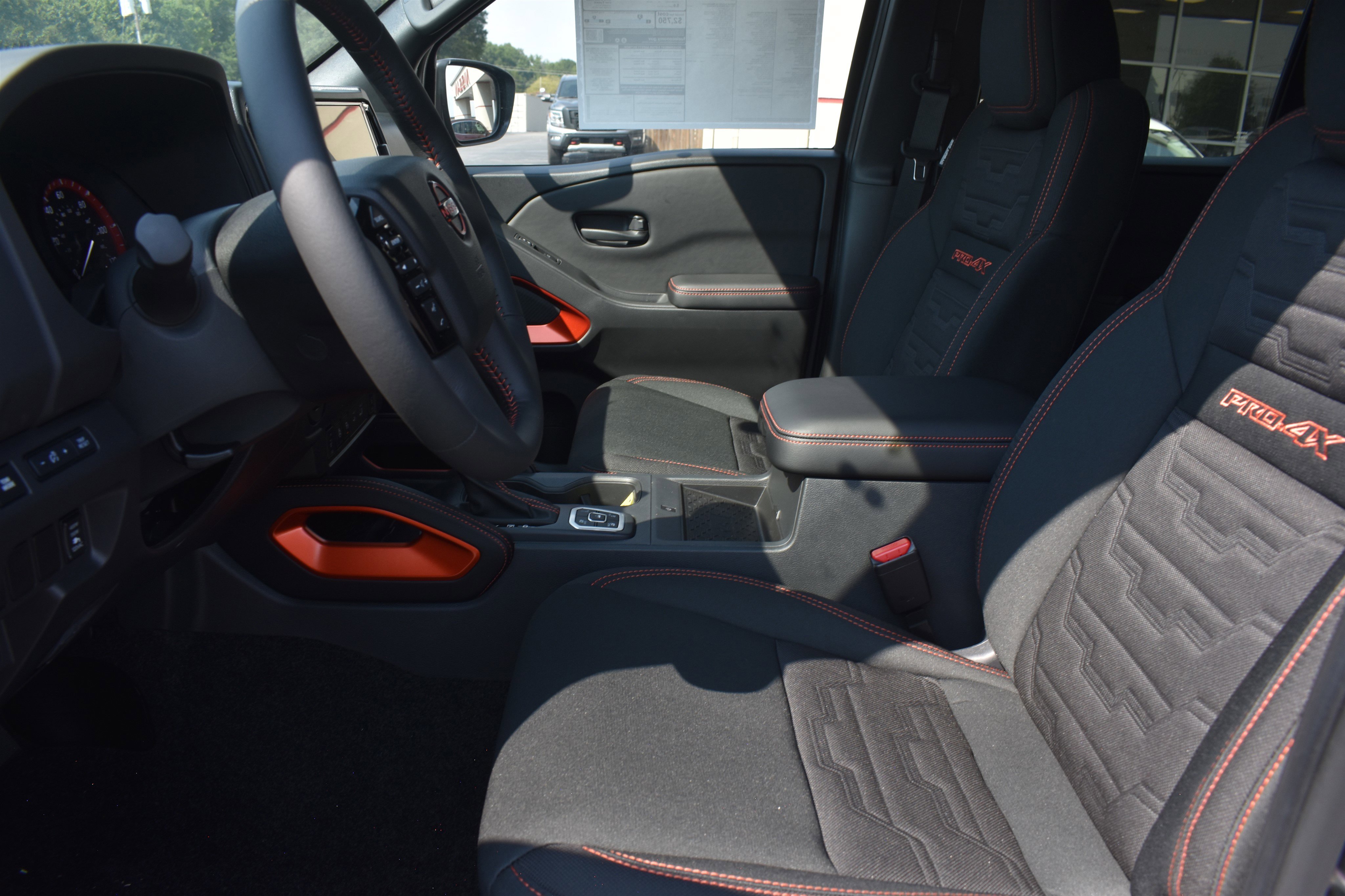 2026 Nissan Frontier PRO-4X - Photo 16