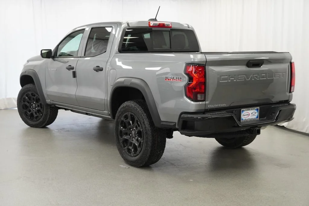 New 2026 Sterling Gray Metallic Chevrolet Trail Boss image 4