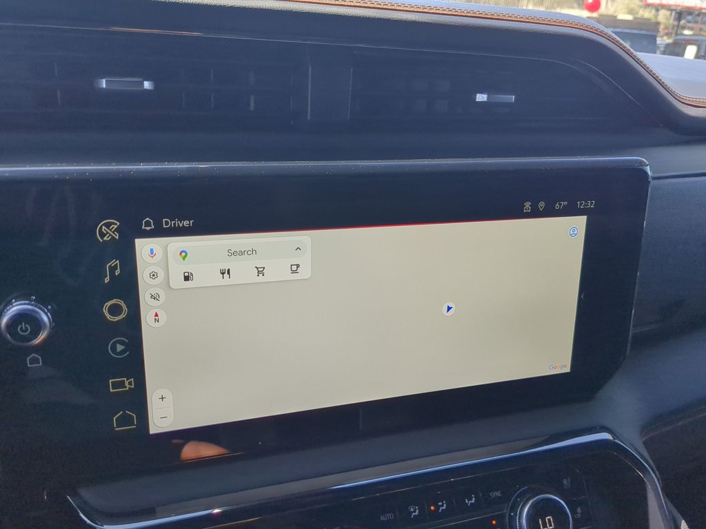 Used 2025 Sterling Metallic GMC AT4 image 17