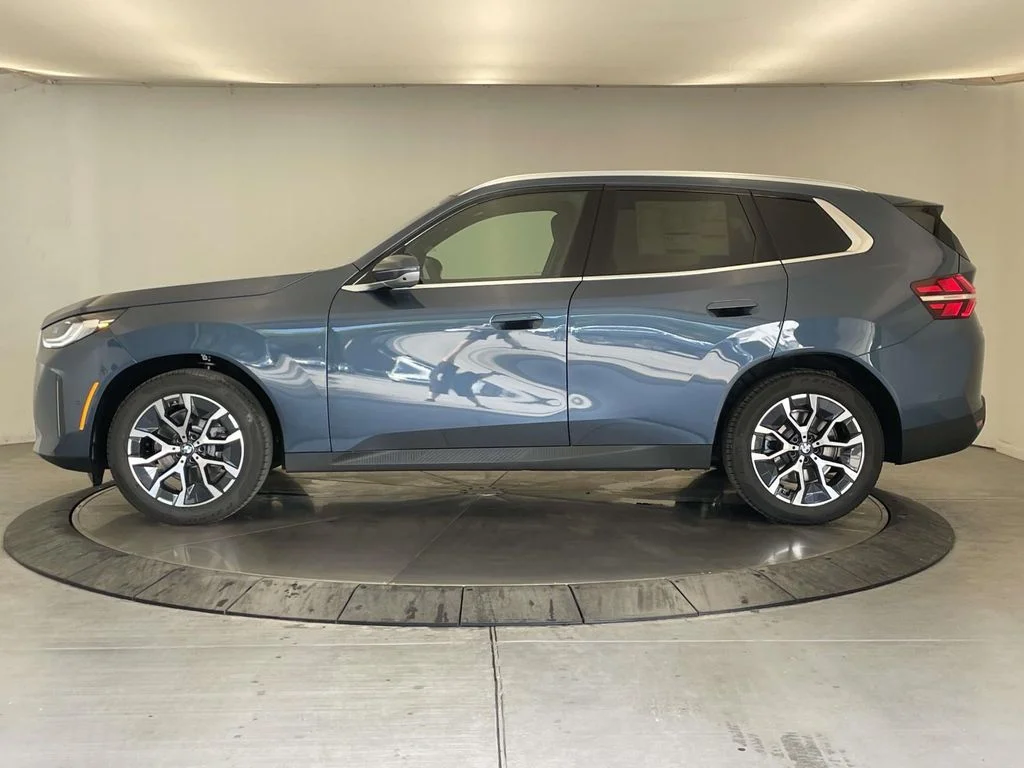 New 2026 Blue BMW 30 xDrive image 2