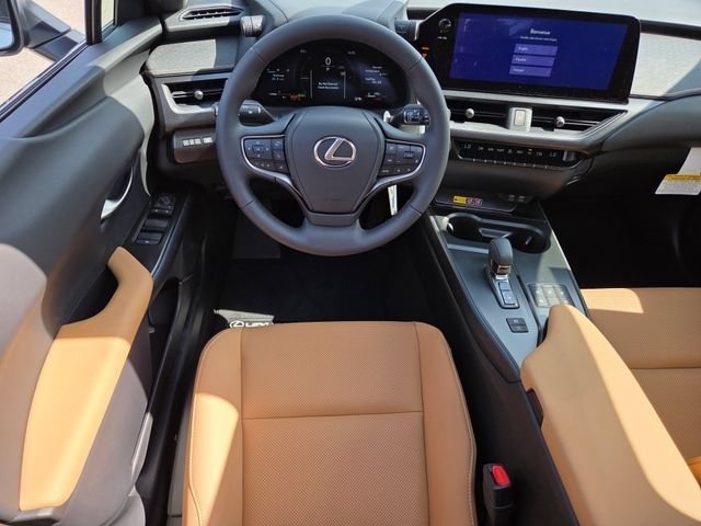 New 2026 Ultra White Lexus PREMIUM AWD image 4