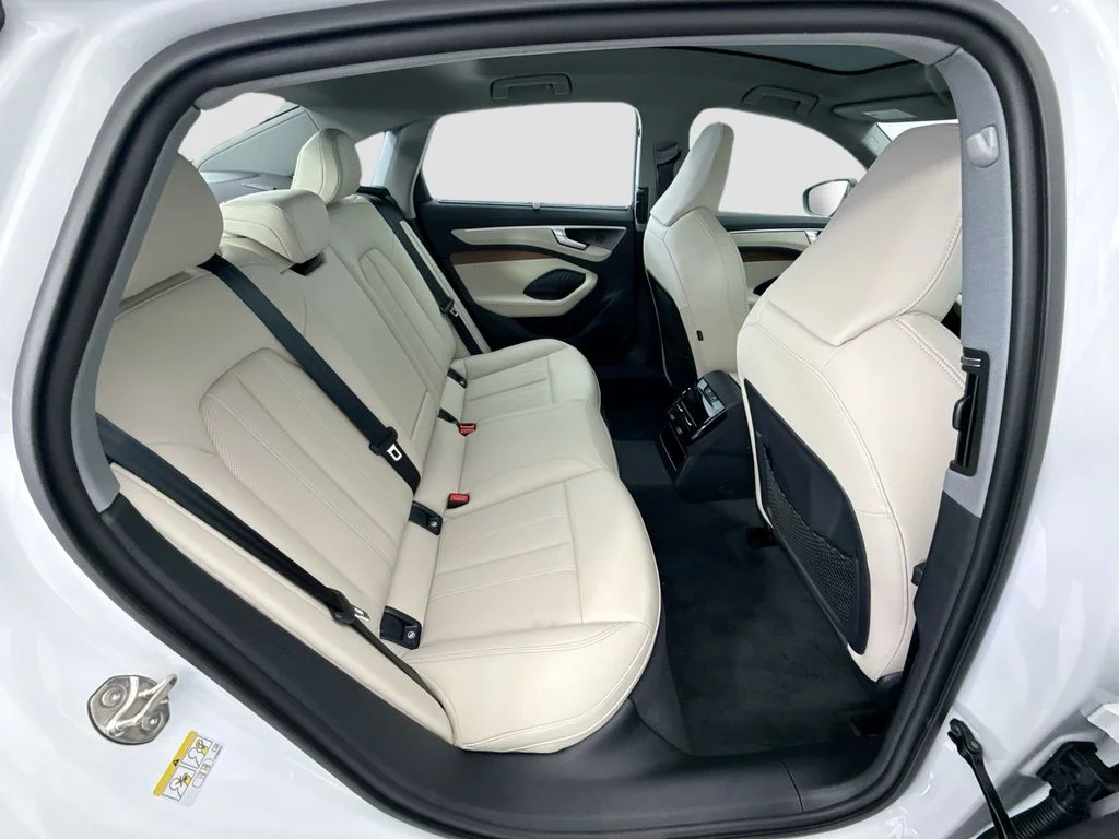 Used 2026 White Audi Premium Plus image 21