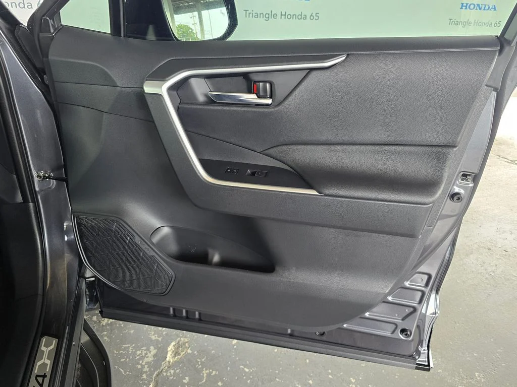 Used 2025 Gray Toyota SE image 28