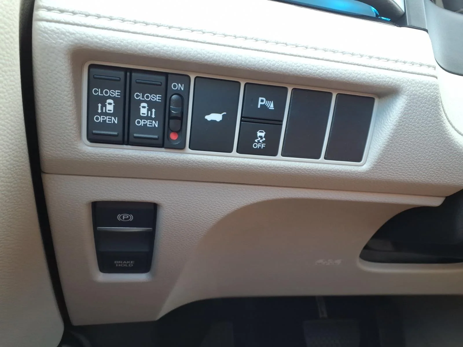 2026 Honda Odyssey Touring - Photo 21