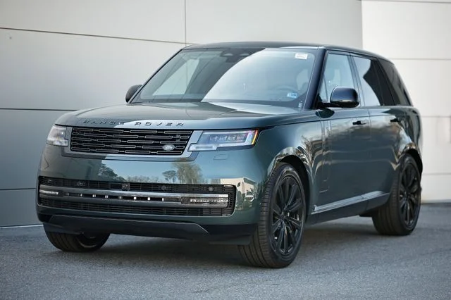 2026 Land Rover Range Rover 3.0 SE SWB's photo