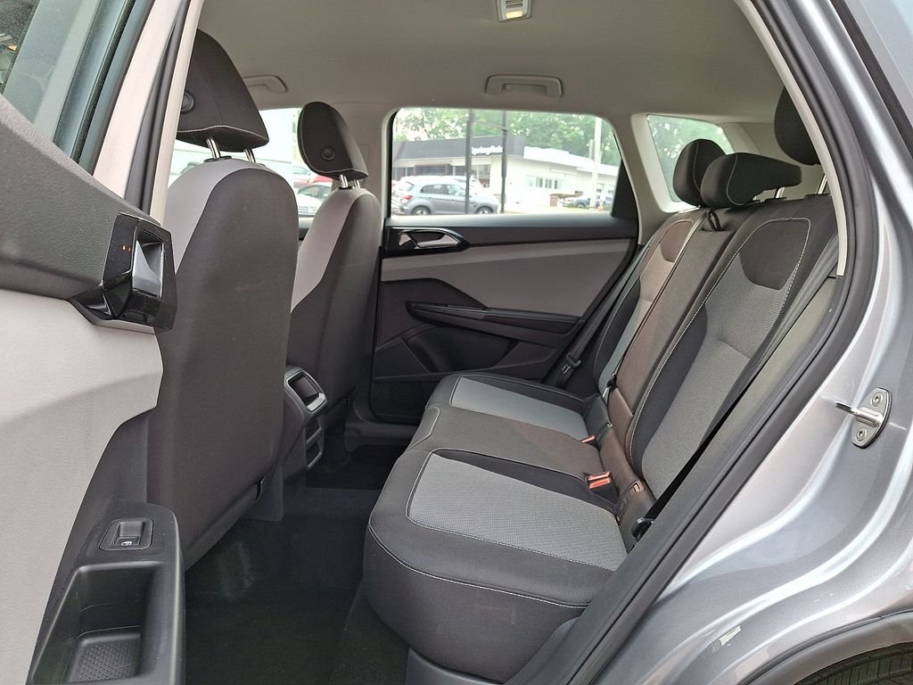 Used 2024 Silver Volkswagen 1.5T S image 11