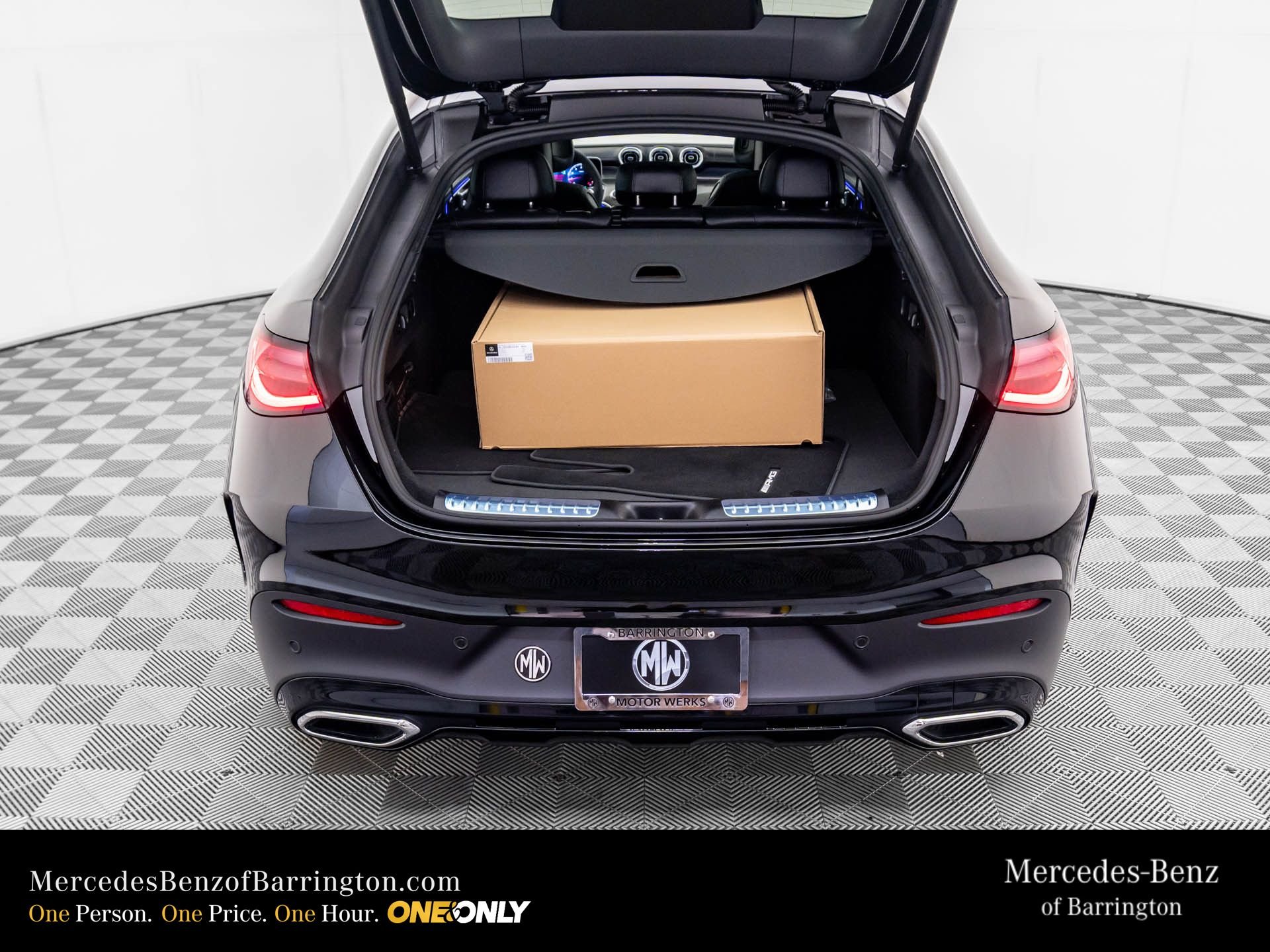New 2026 Black Mercedes-Benz GLC 300 Coupe image 32