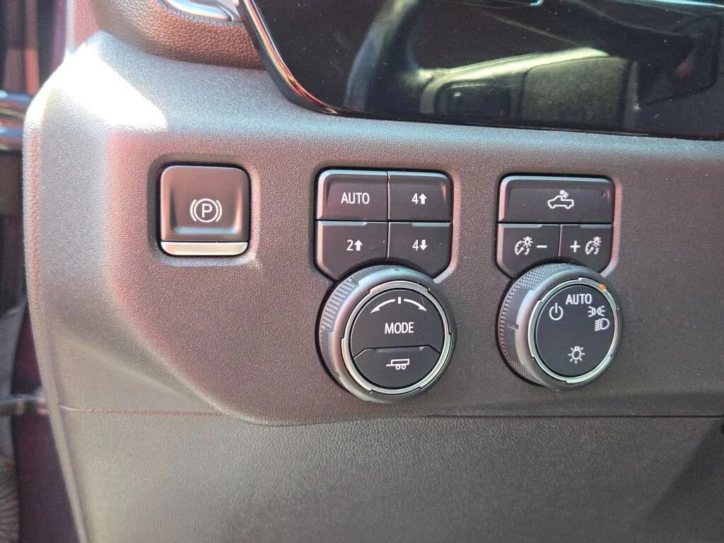 2022 Chevrolet Silverado 1500 LT - Photo 24