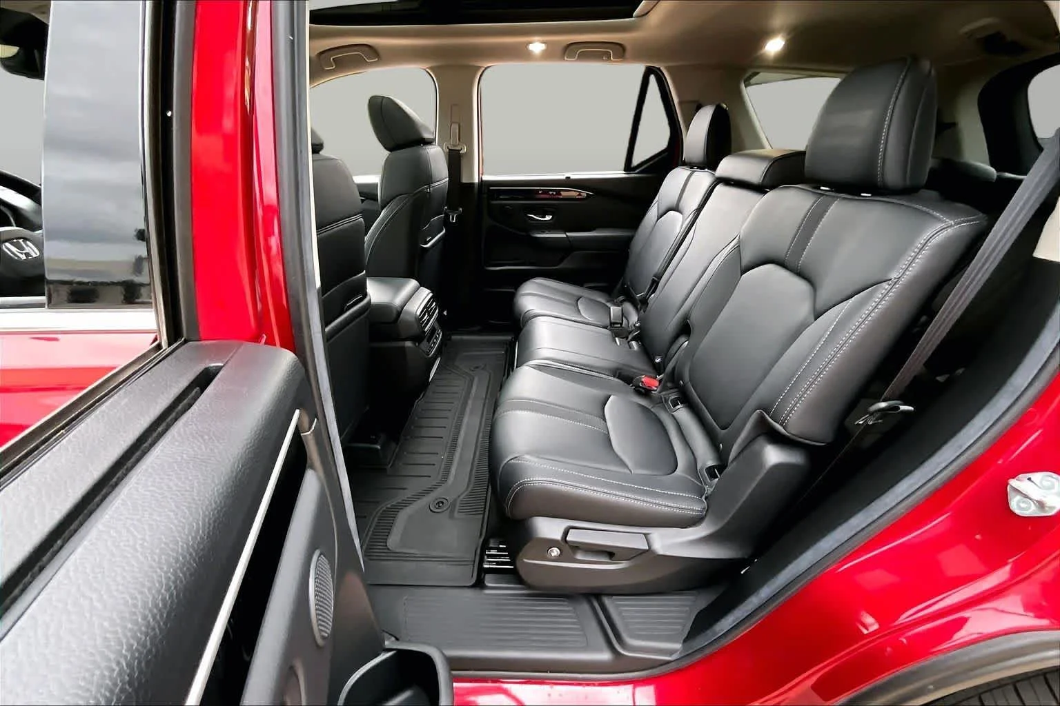 2025 Honda Pilot Touring - Photo 39