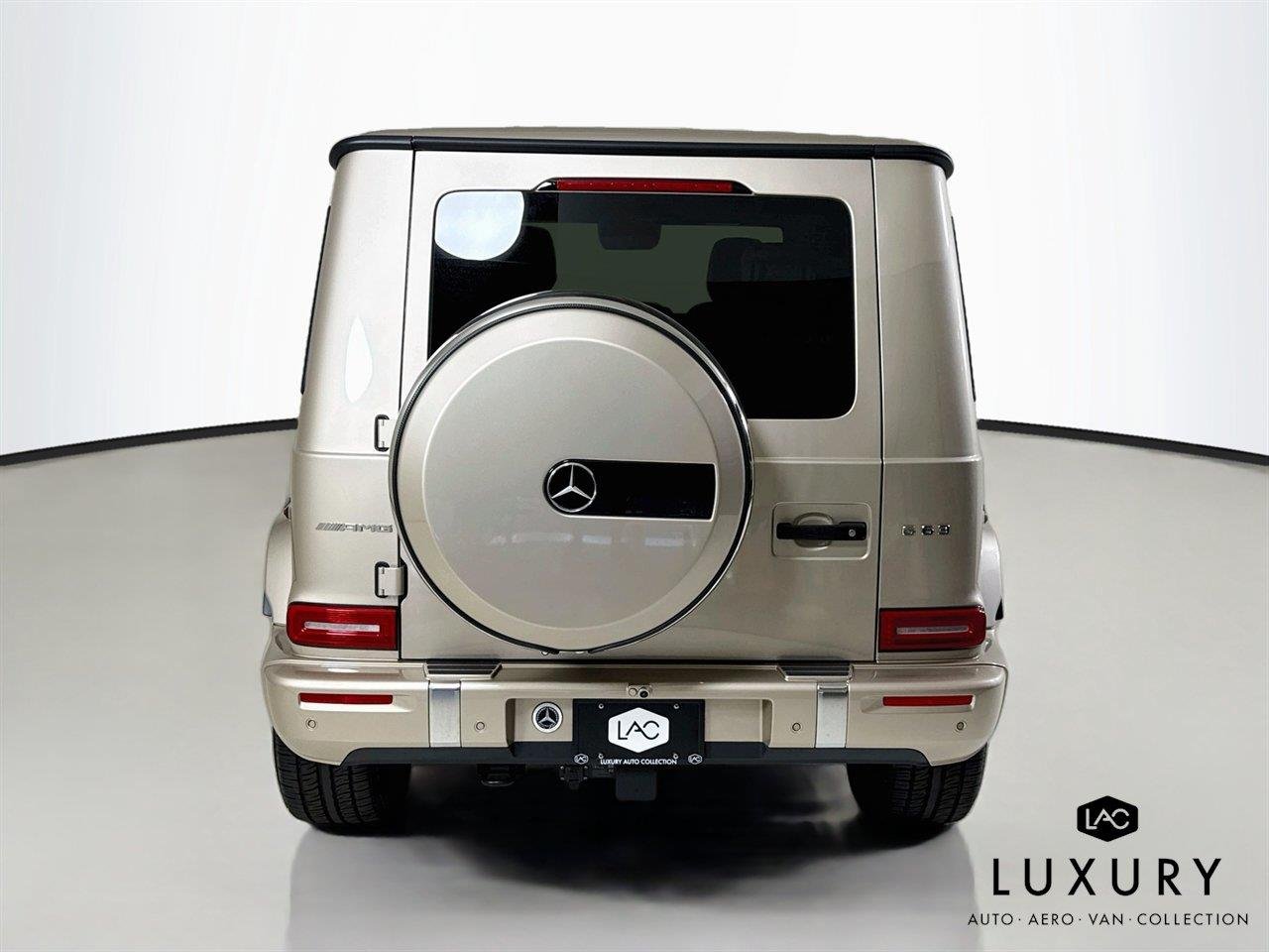 Used 2026 MANUFAKTUR Desert Silver Metallic Mercedes-Benz AMG® G 63 | AMG® Cross Spoke Wheels | Performance Pkg image 6