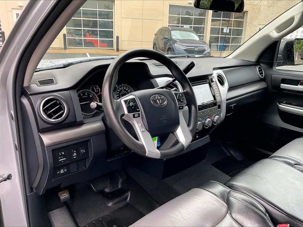 Used 2017 Silver Sky Metallic Toyota SR5 image 8