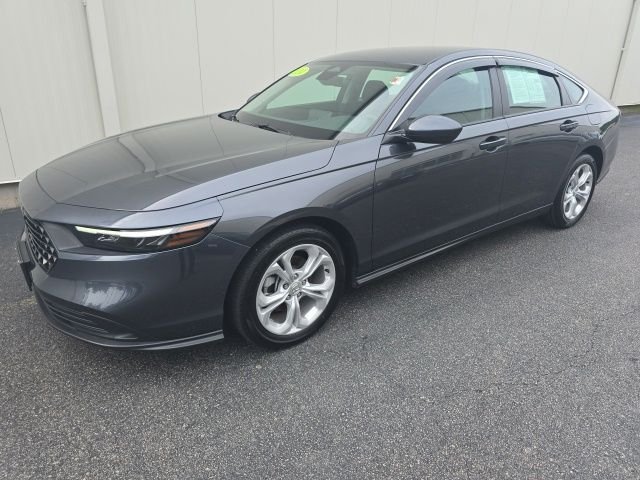 Used 2024 Meteorite Gray Metallic Honda LX image 3