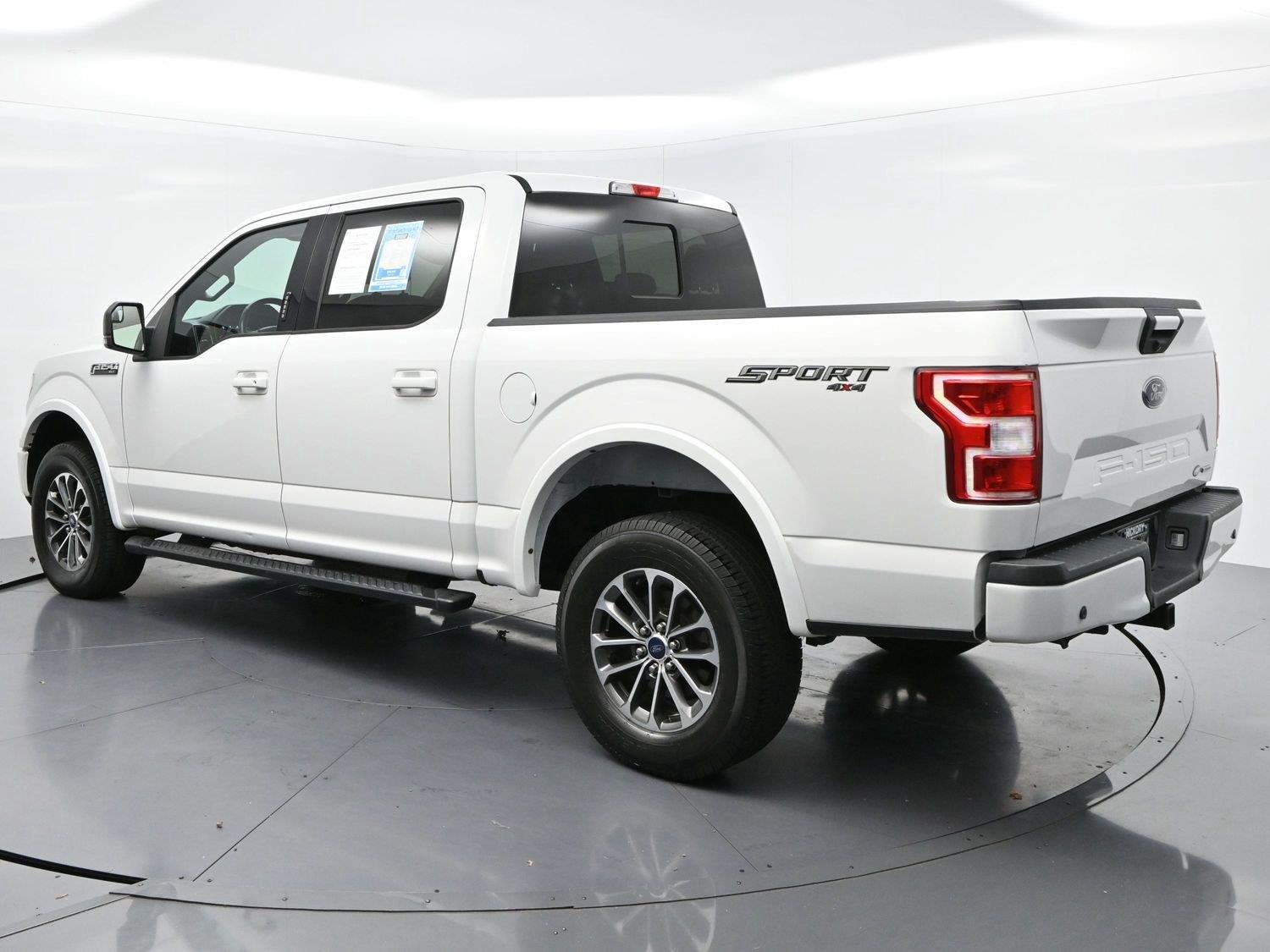 Used 2018 Oxford White Ford XLT image 5