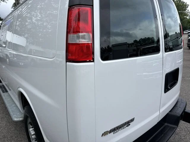 Used 2024 White Chevrolet Work Van image 15