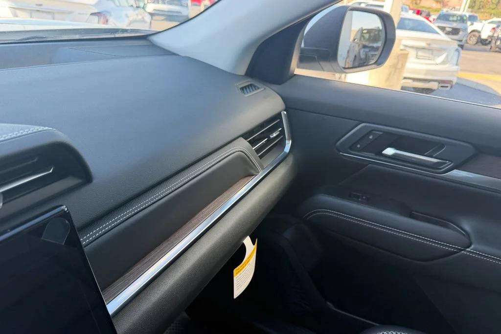 New 2026 Glacier White Tricoat GMC Denali image 19