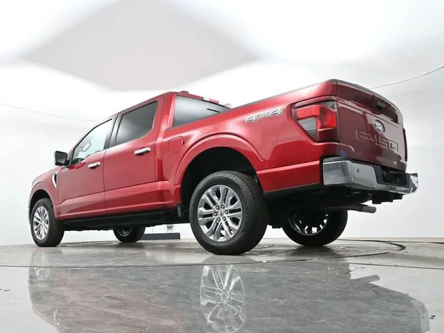 Used 2024 Rapid Red Met Tinted Cc Ford XLT image 26