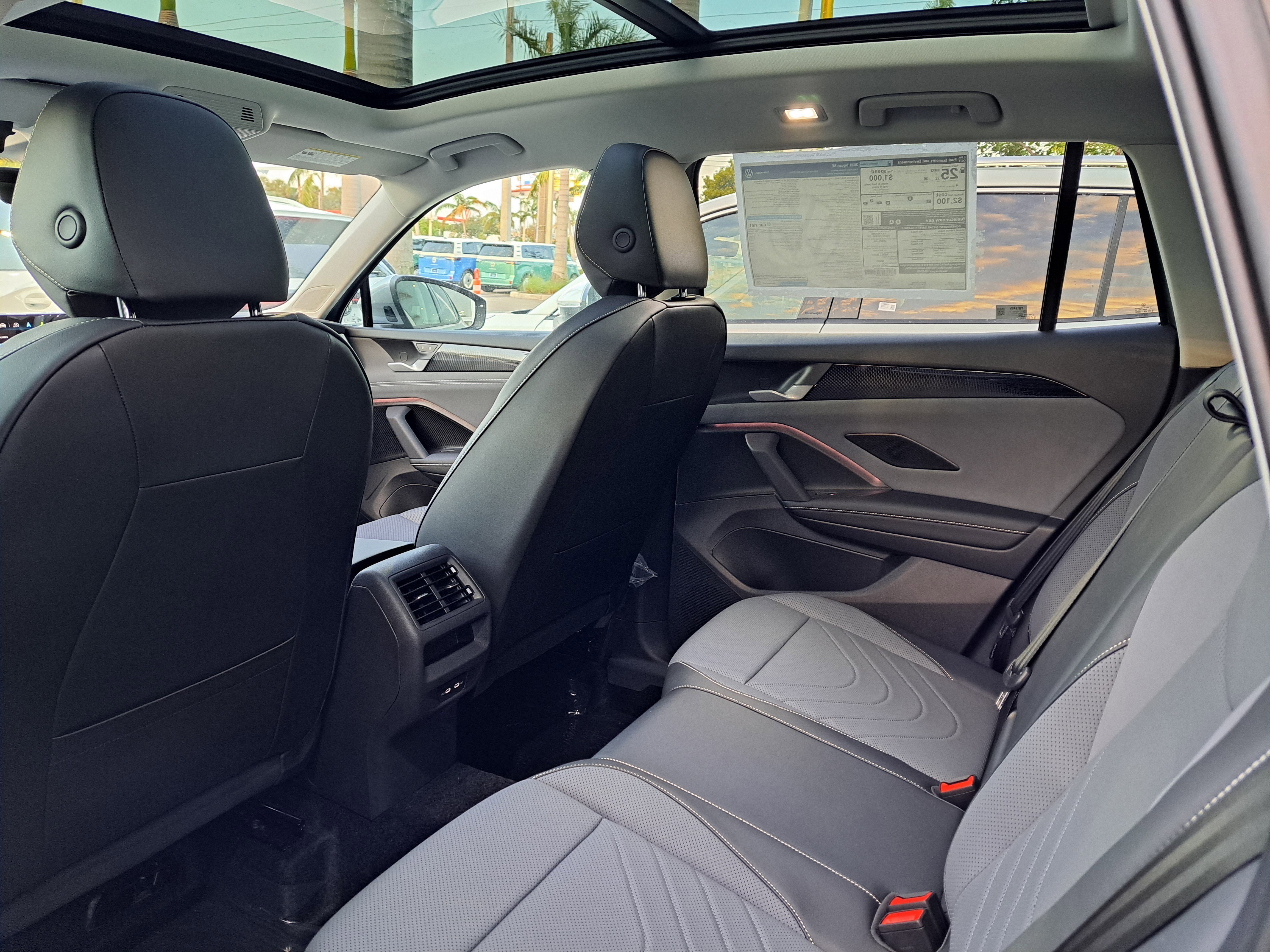 New 2026 Black Volkswagen 2.0T SE image 5