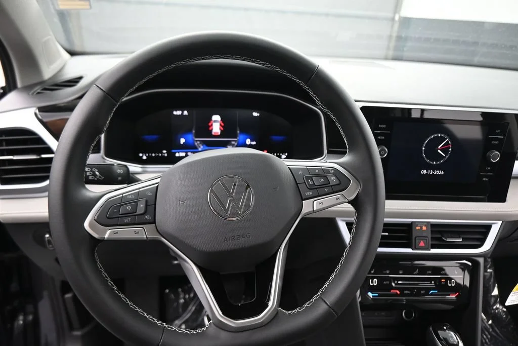 New 2026 Gray Volkswagen 1.5T SE image 40