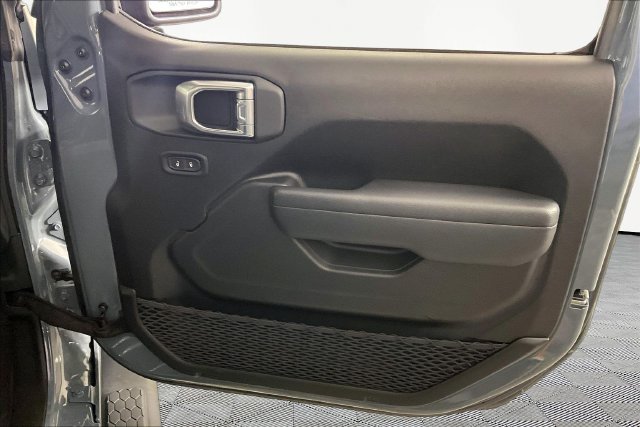 Used 2025 Gray Jeep Sport S image 26