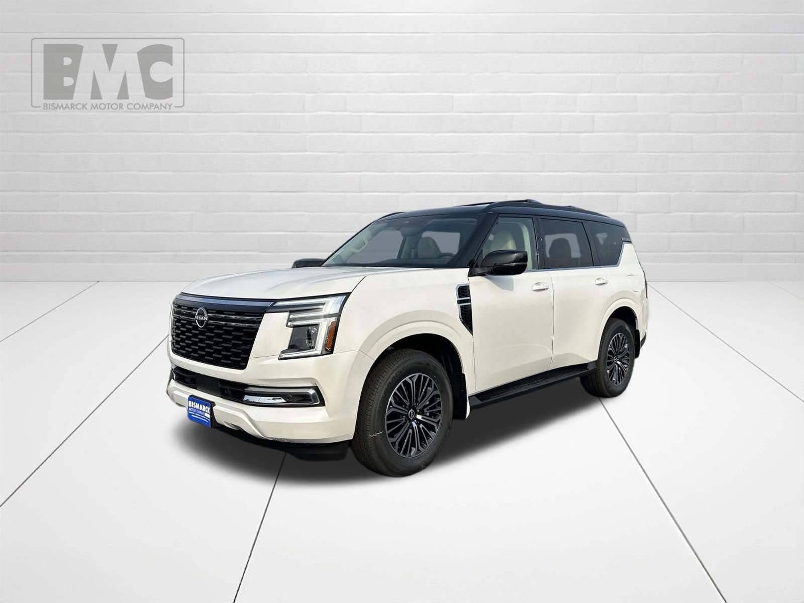 New 2026 White Nissan Platinum image 1