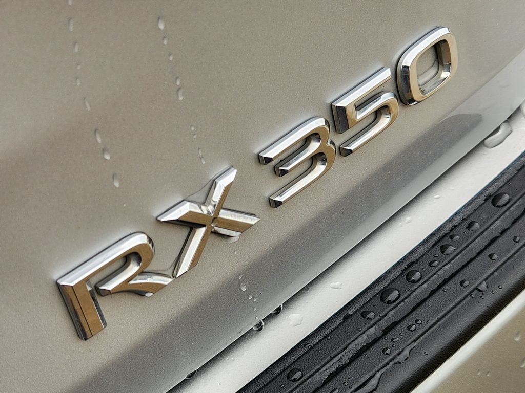 Used 2016 Silver Lexus 350 image 10