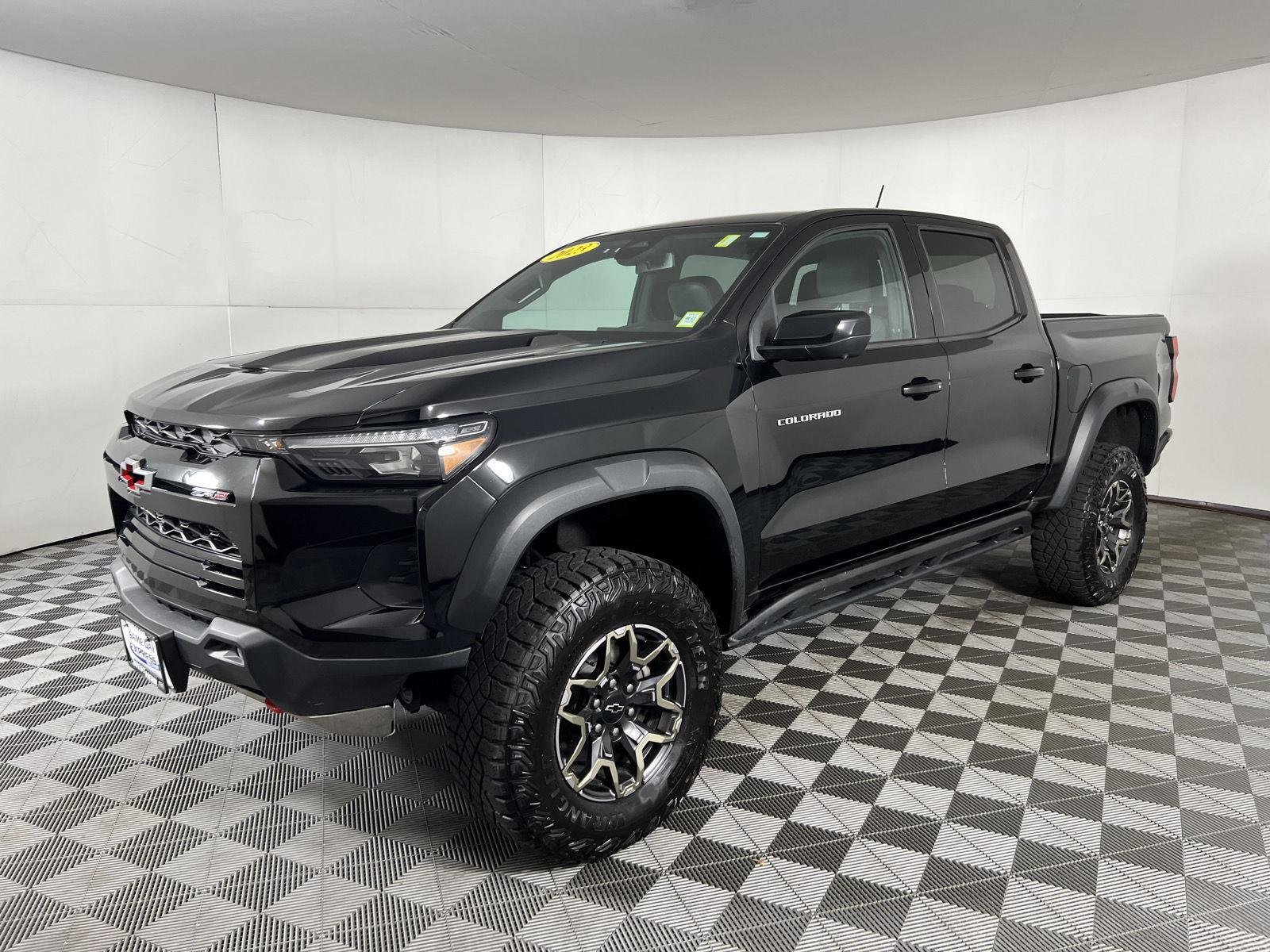 Used 2023 Black Chevrolet ZR2 image 29