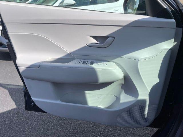 New 2026 Blue Hyundai SEL Sport FWD image 9