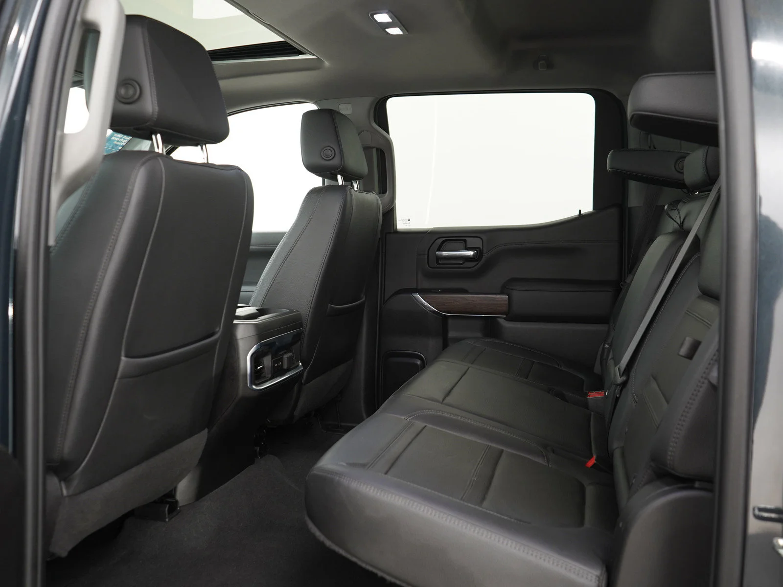 Used 2022 Hunter Metallic GMC Denali image 15