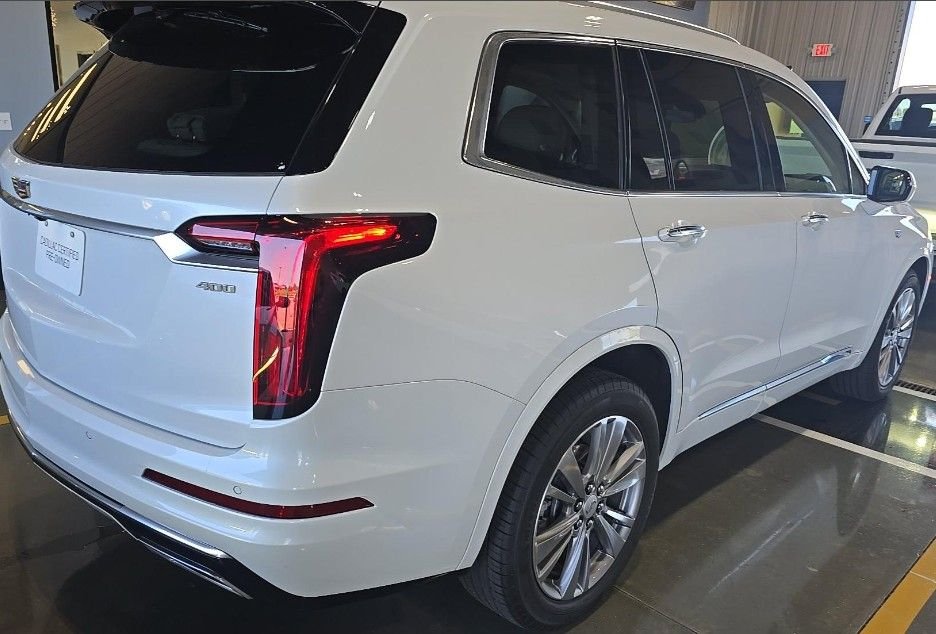Used 2023 White Cadillac Premium Luxury image 4