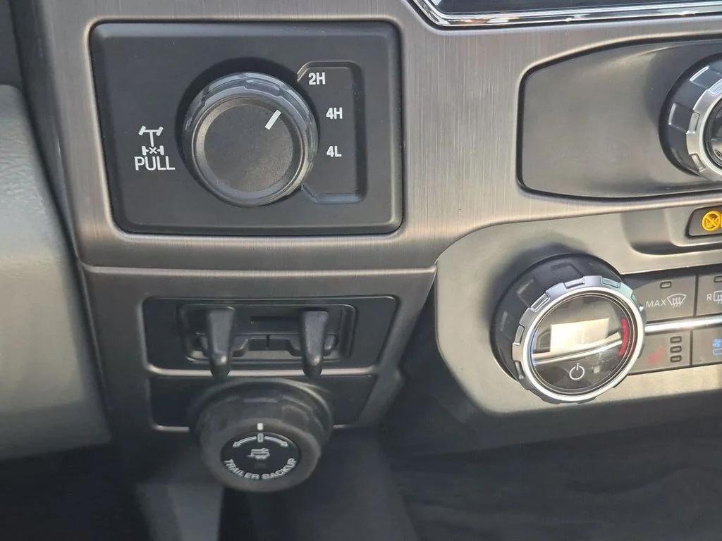 Used 2022 Blue Metallic Ford Limited image 22