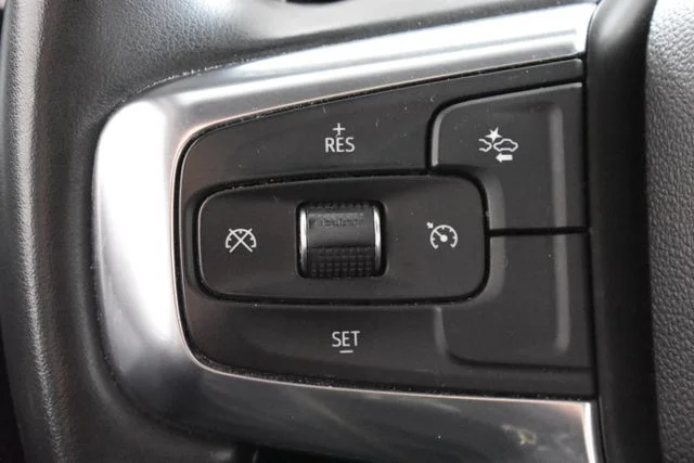 Used 2023 Gray Chevrolet LT image 25