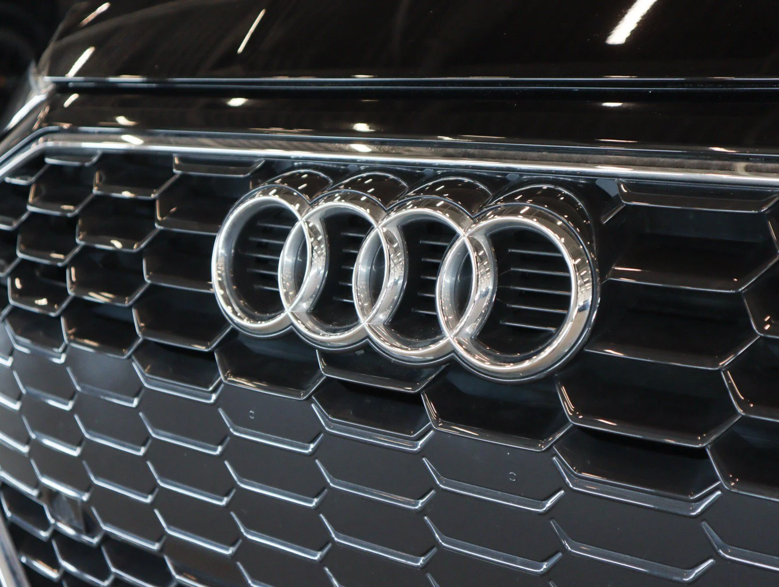 Used 2023 Brilliant Black Audi Premium image 29