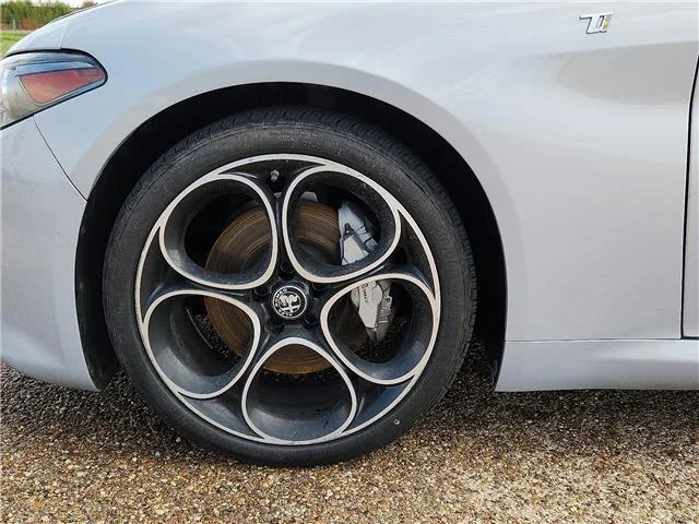 Used 2023 Vesuvio Gray Metallic Alfa Romeo Ti All-Wheel Drive image 7