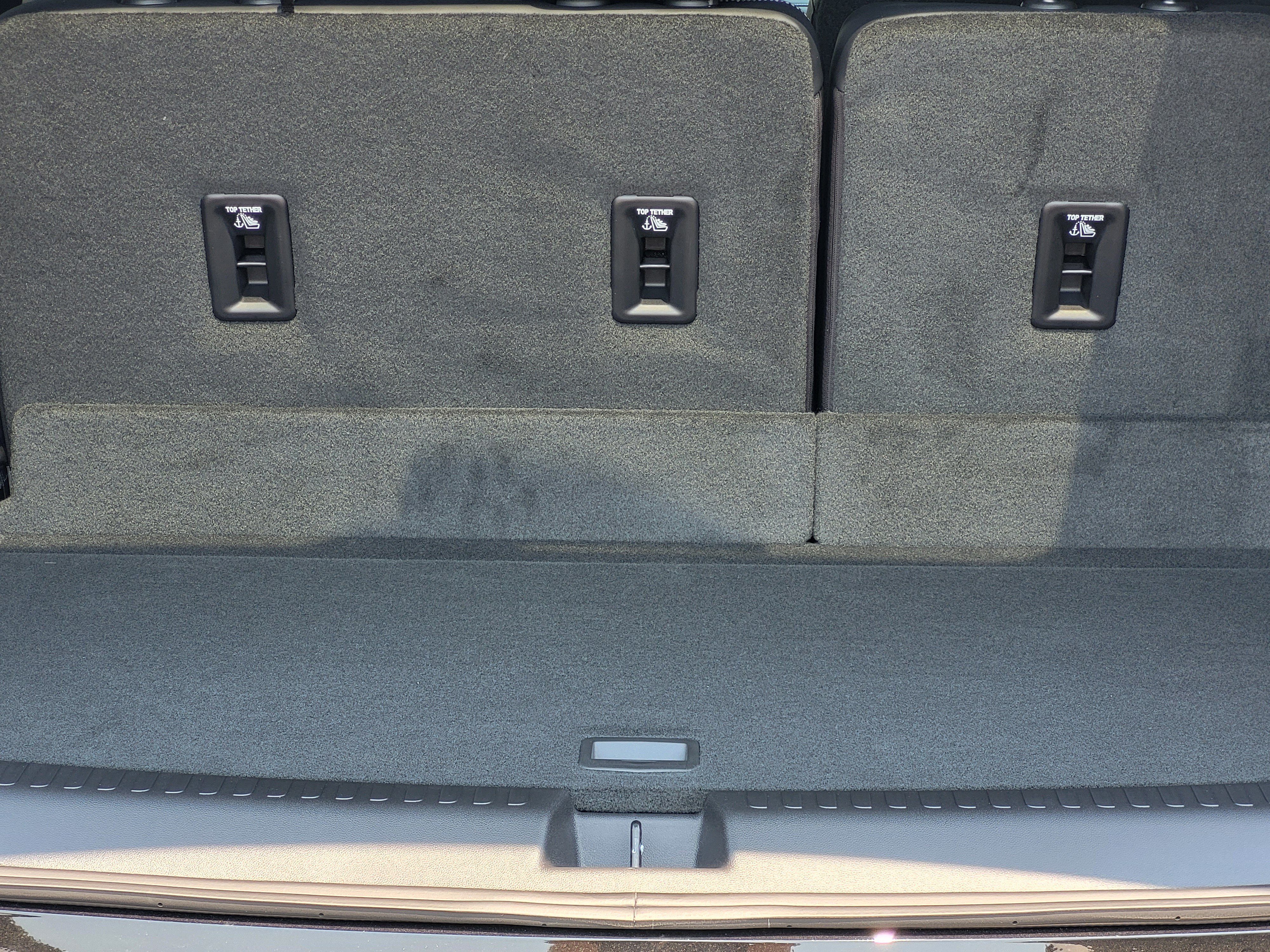 2026 GMC Acadia Denali Ultimate - Photo 25