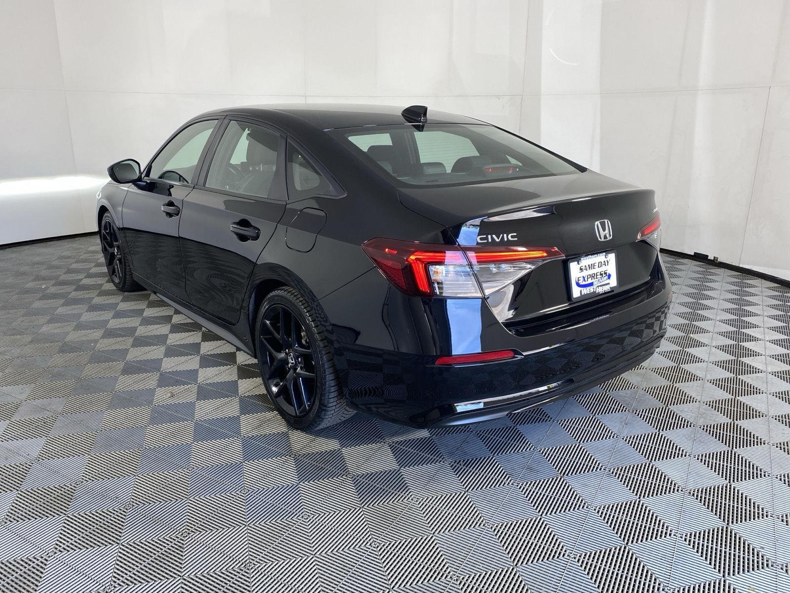 Certified Used 2025 Crystal Black Pearl Honda Sport image 5