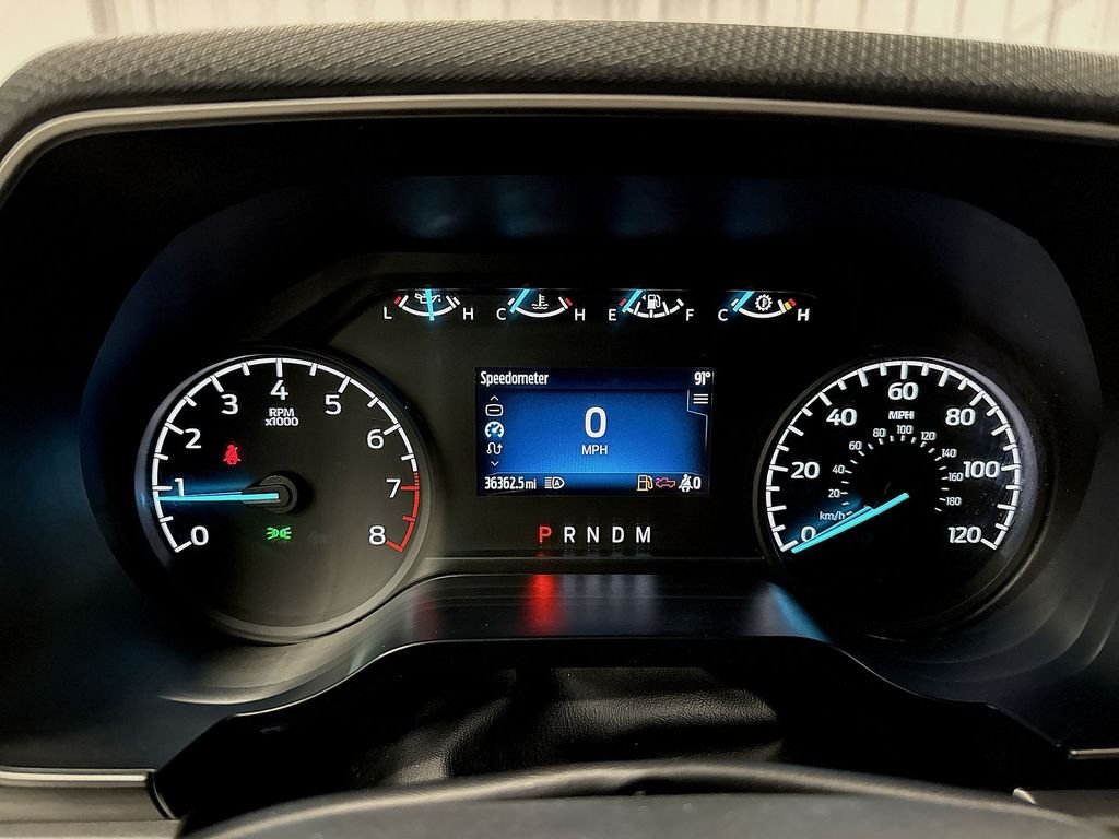 Used 2023 Silver Ford XLT image 10