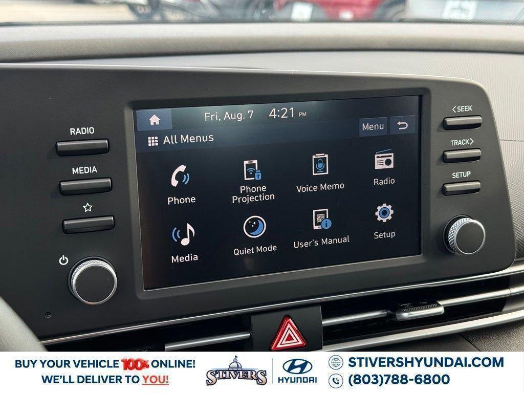 New 2026 White Hyundai SE image 28