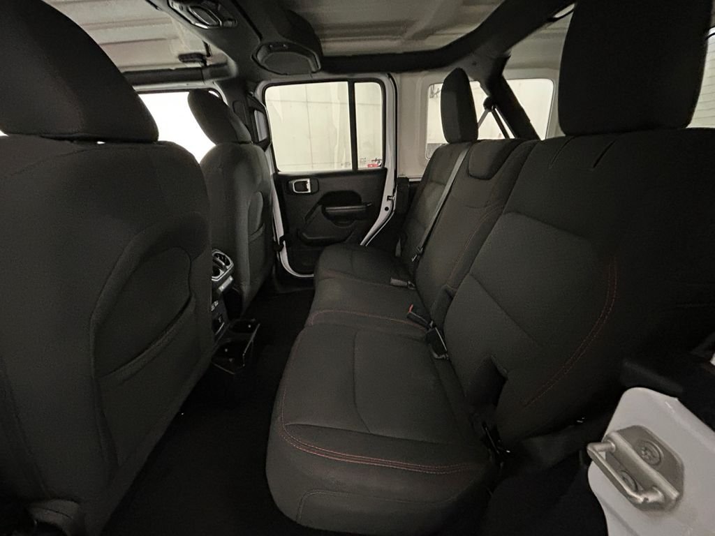 Used 2023 White/off-white Jeep Rubicon image 19
