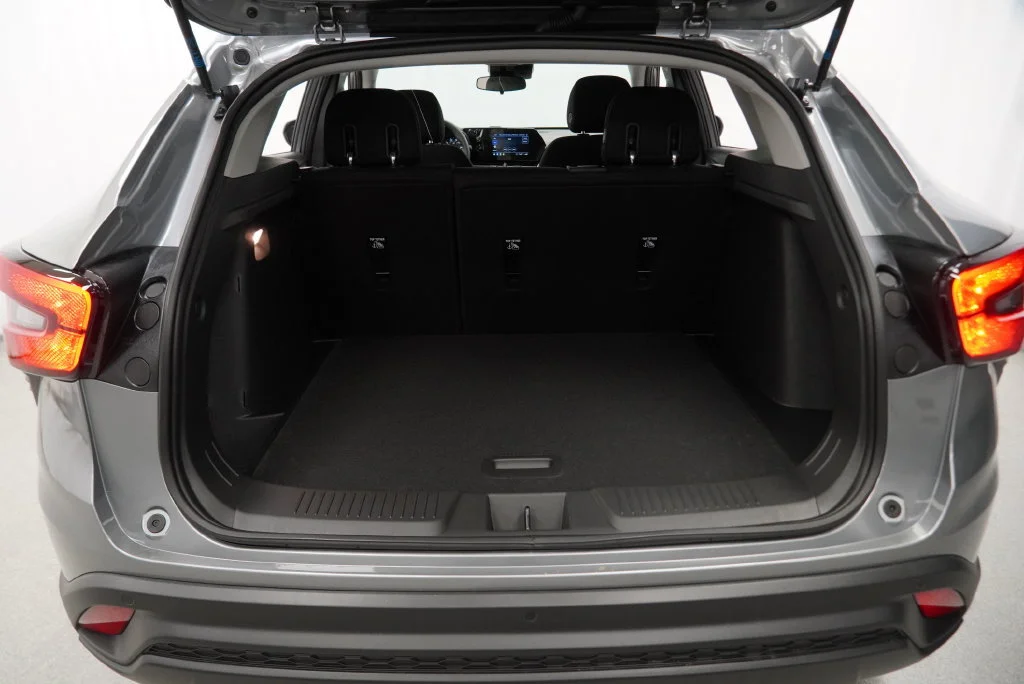 New 2026 Sterling Gray Metallic Chevrolet LS image 33