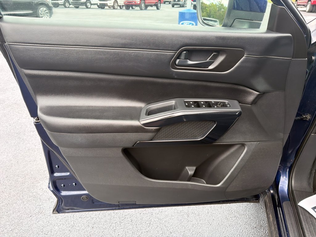 Used 2024 Blue Nissan SV image 12