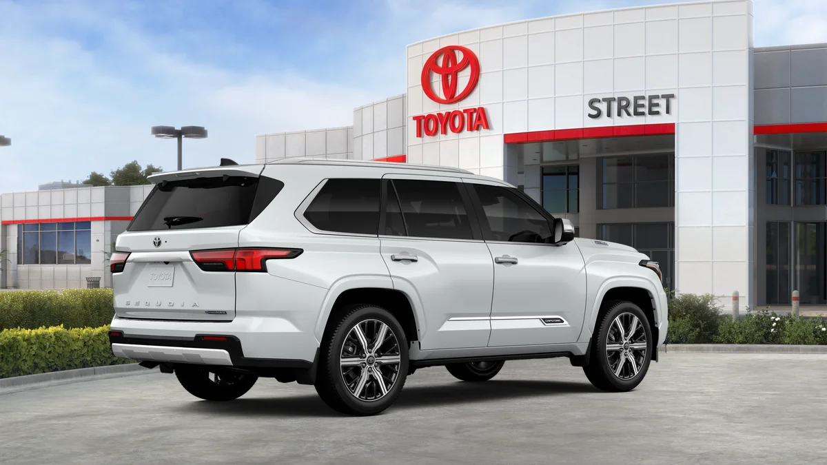 New 2026 Wind Chill Pearl Toyota Capstone image 22