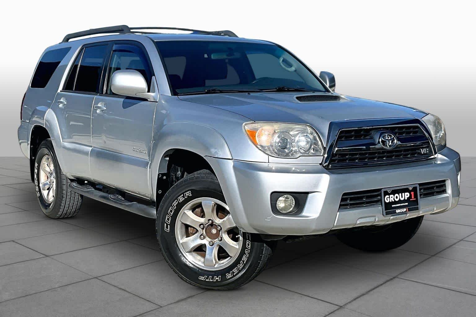 Used 2006 Titanium Metallic Toyota SR5 image 2