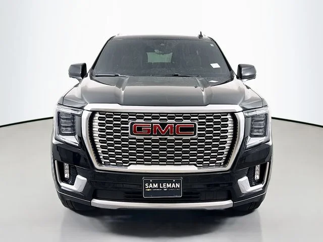 Used 2021 Black GMC Denali image 2