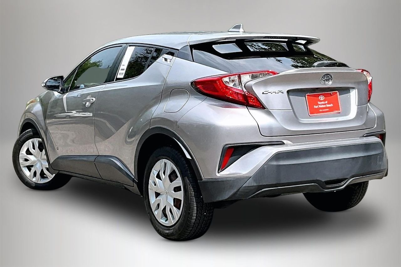 Used 2019 Silver Toyota LE image 4