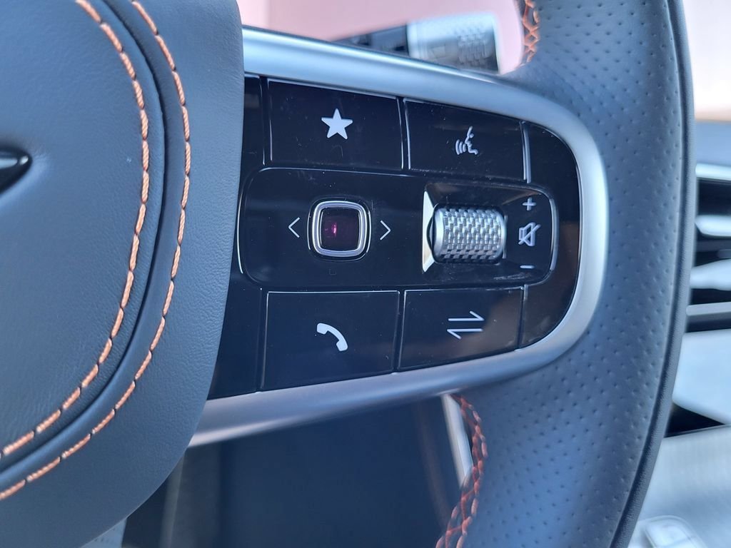New 2026 White Genesis 2.5T SPORT PRESTIGE image 20