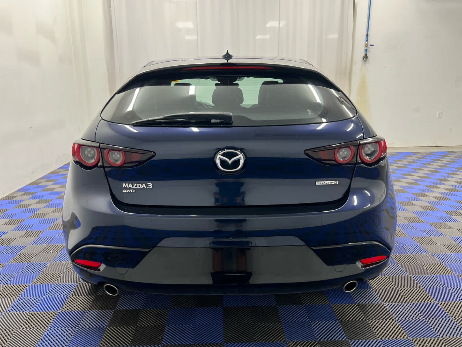 Used 2020 Deep Crystal Blue Mica Mazda Premium Package image 6