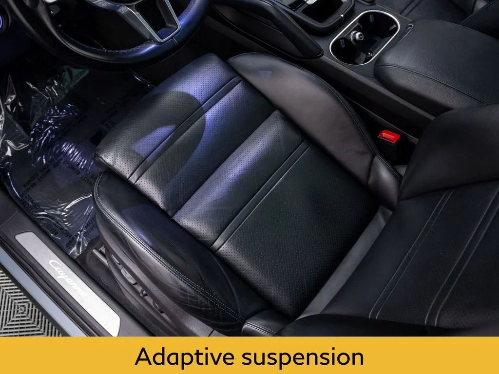 2023 Porsche Cayenne Base - Photo 15