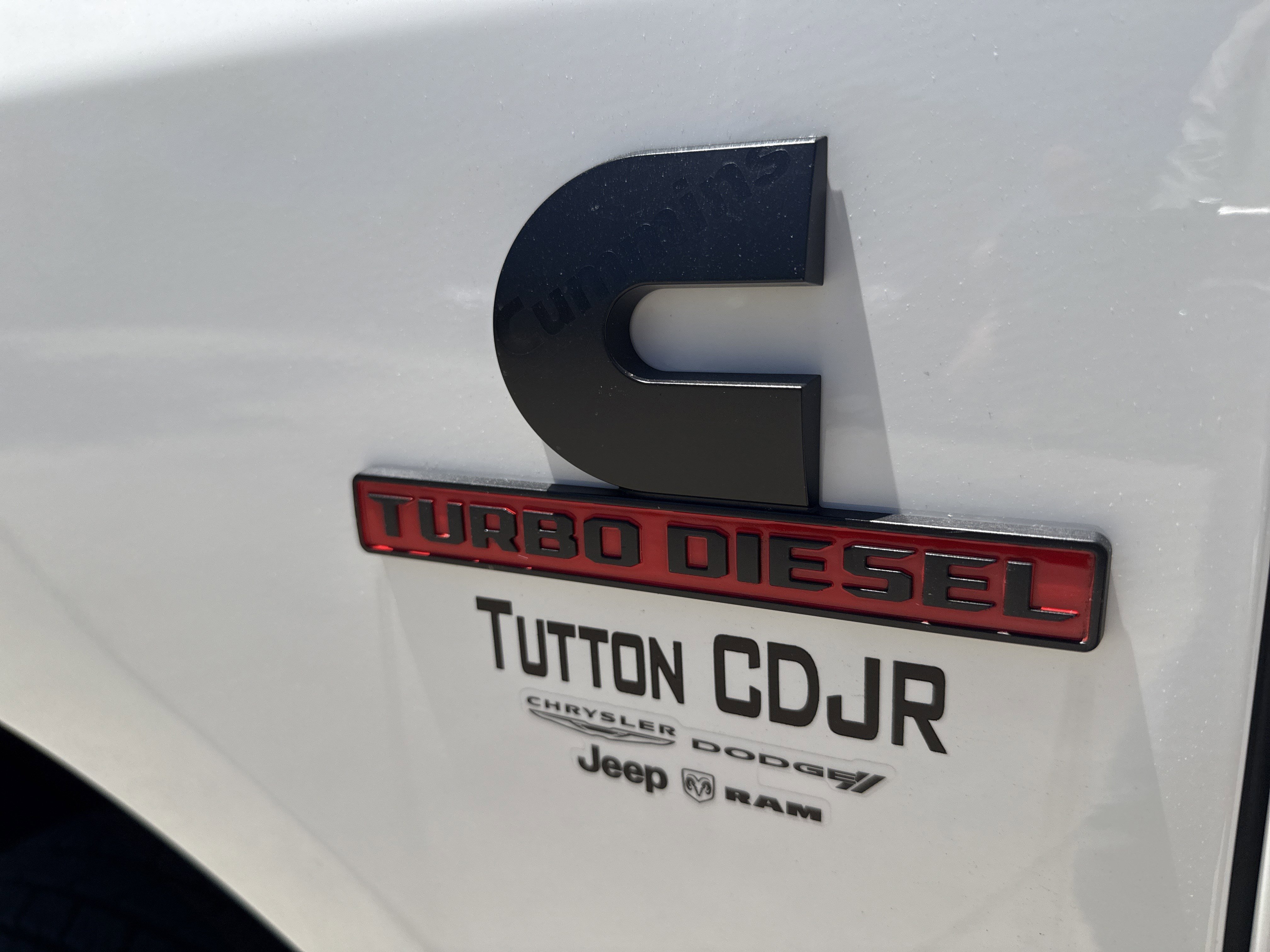 New 2026 Bright White Clear-Coat Exterior Paint RAM Tradesman image 12