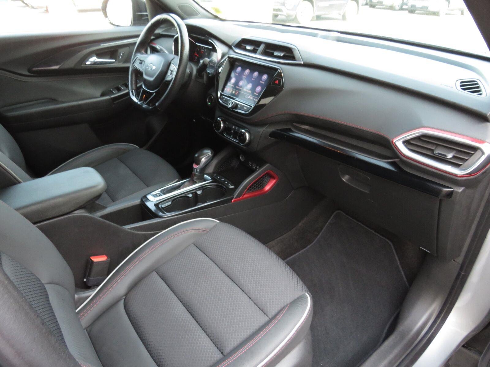Used 2023 Sterling Gray Metallic Chevrolet RS image 31